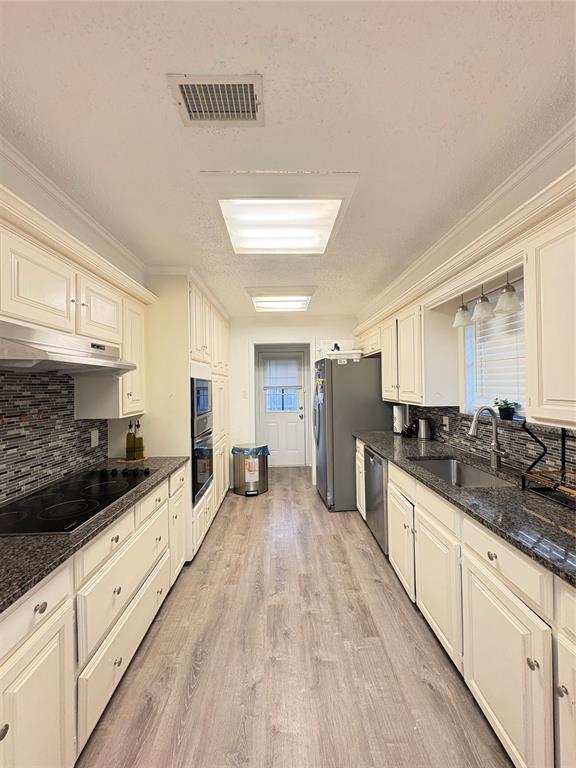 324 Conger Drive, Mesquite, TX 75149