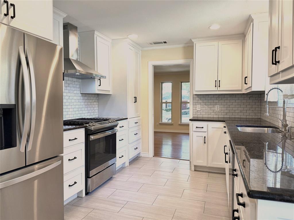 1116 Elizabeth Lane, Richardson, TX 75080 1116 Elizabeth Lane, Richardson, TX 75080