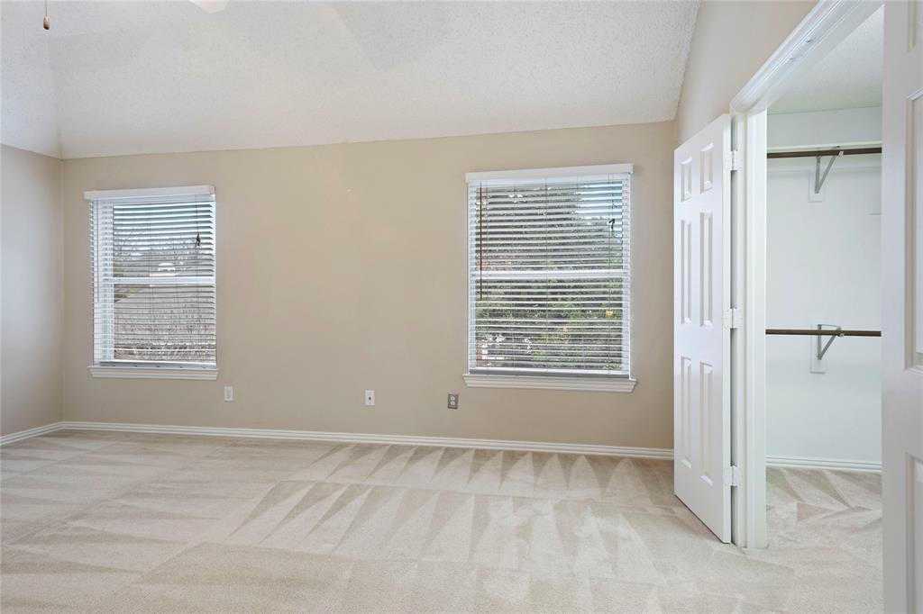 3777 Meadowcreek Circle, Addison, TX 75001