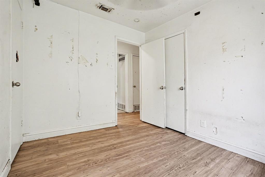 1002 Pampa Drive, Mesquite, TX 75149