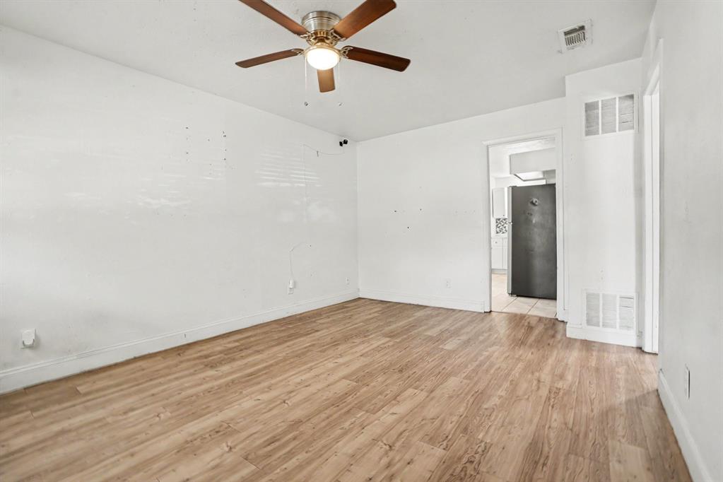 1002 Pampa Drive, Mesquite, TX 75149