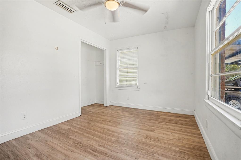 1002 Pampa Drive, Mesquite, TX 75149
