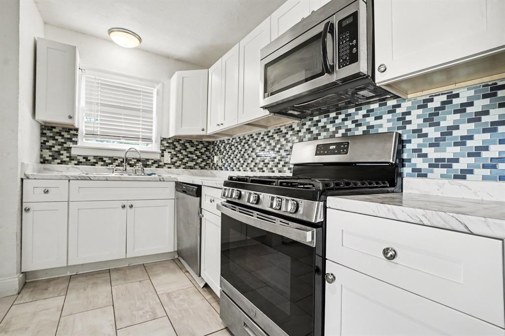 1002 Pampa Drive, Mesquite, TX 75149