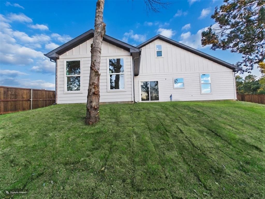 1202 Phoenix Drive, Athens, TX 75751