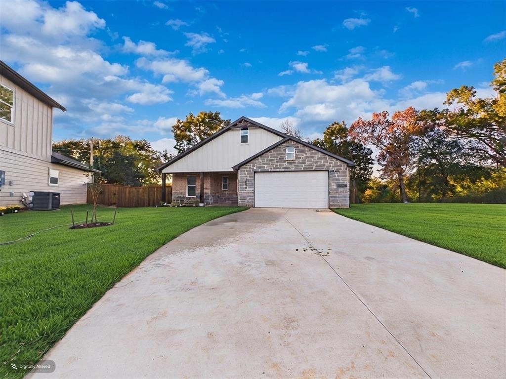 1202 Phoenix Drive, Athens, TX 75751