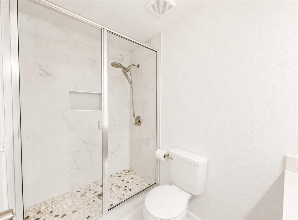 4142 Victoria Street, Irving, TX 75062