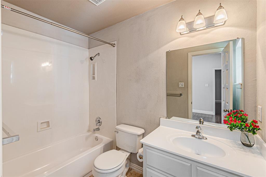 1025 Basilwood Drive, Coppell, TX 75019