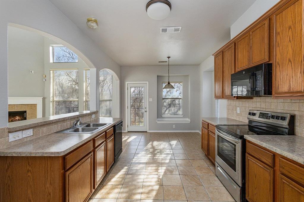 7920 Glenway Drive, Dallas, TX 75249