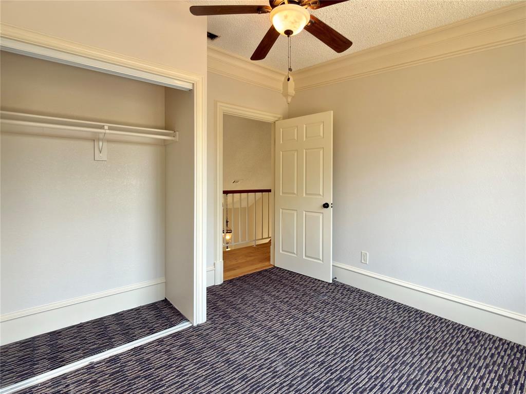 418 Newberry Street, Grand Prairie, TX 75052
