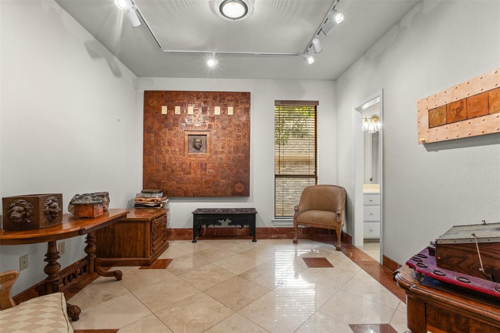2616 Tulip Drive, Richardson, TX 75082