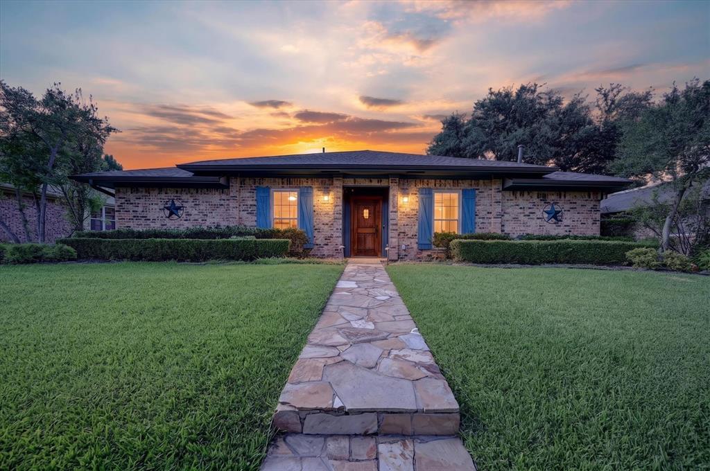 2516 Lawnview Drive, Carrollton, TX 75006