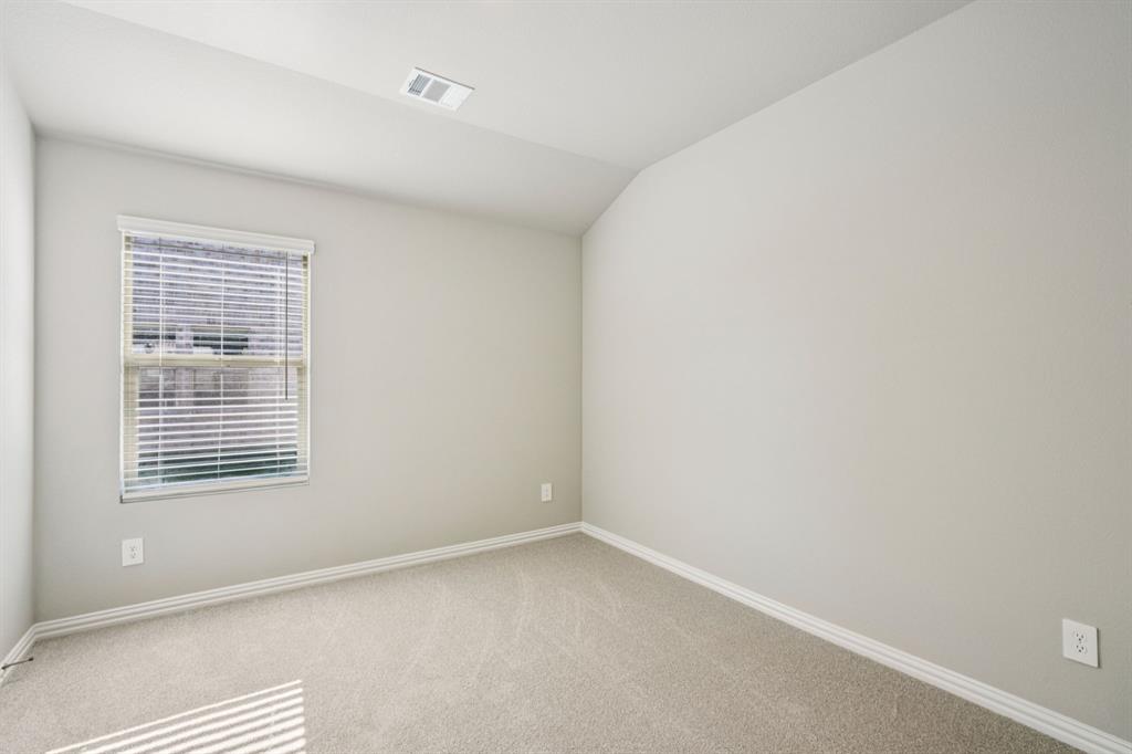 Photo is not of the actual home, but is an inspirational photo of builder’s model home and may depict options, furnishings, and/or decorator features that are not included.