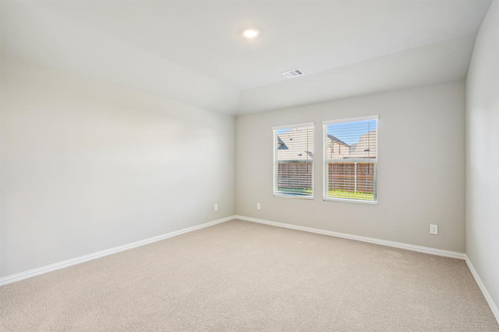 Photo is not of the actual home, but is an inspirational photo of builder’s model home and may depict options, furnishings, and/or decorator features that are not included.