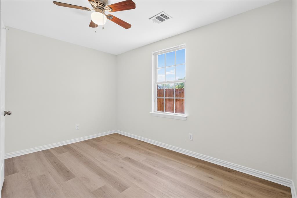 4920 S Peachtree Road, Balch Springs, TX 75180