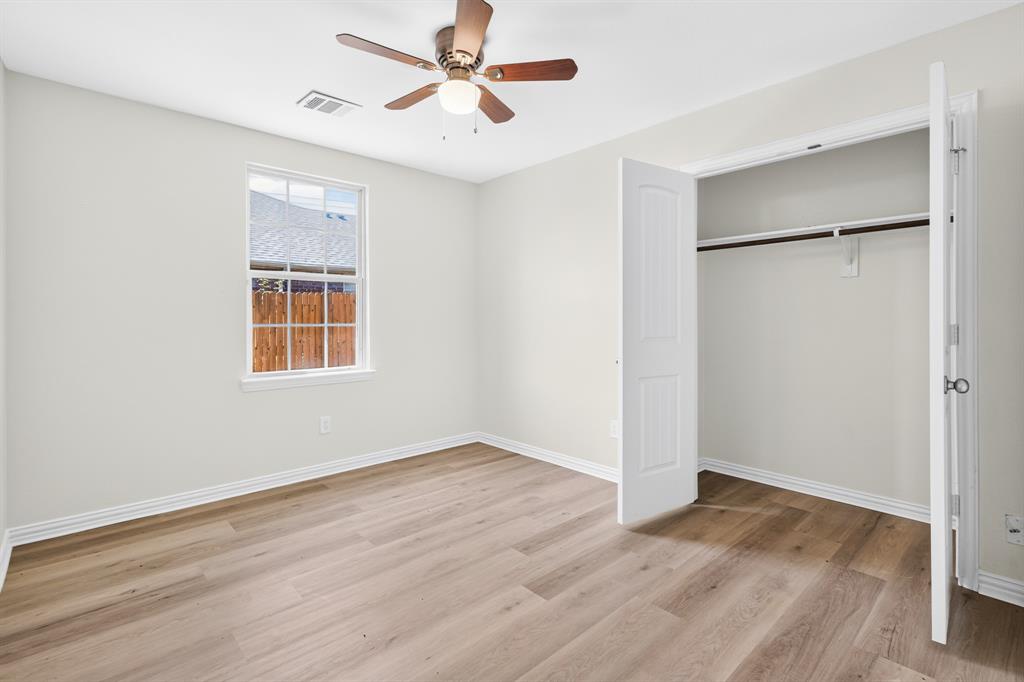 4920 S Peachtree Road, Balch Springs, TX 75180