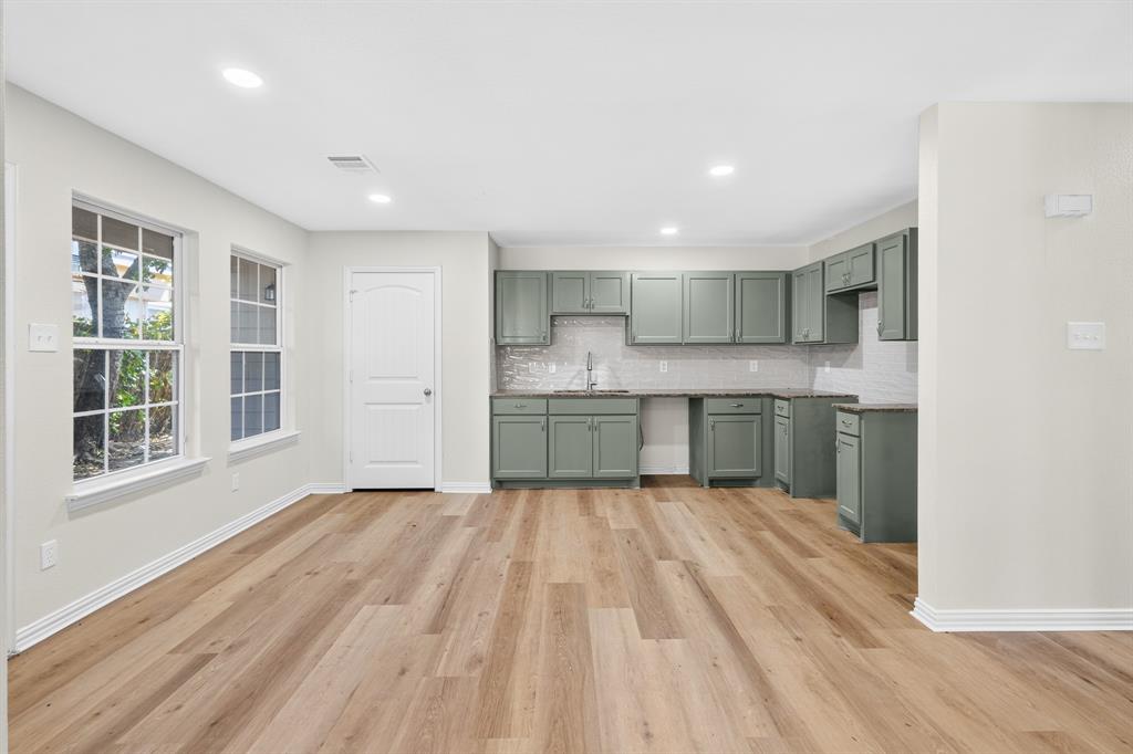 4920 S Peachtree Road, Balch Springs, TX 75180