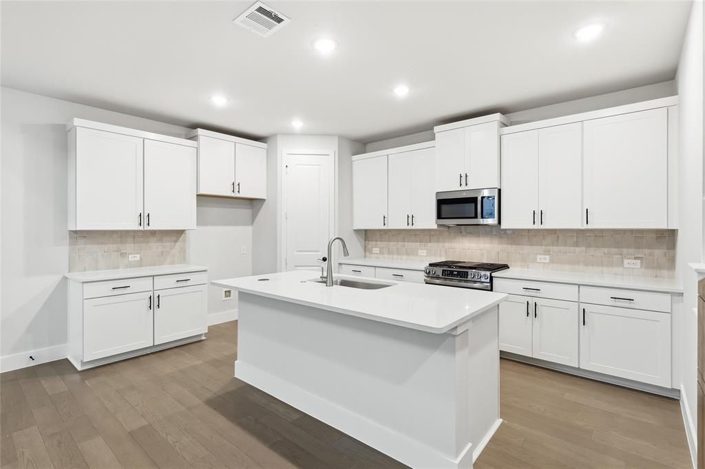 7281 Confetti Lane, Frisco, TX 75033
