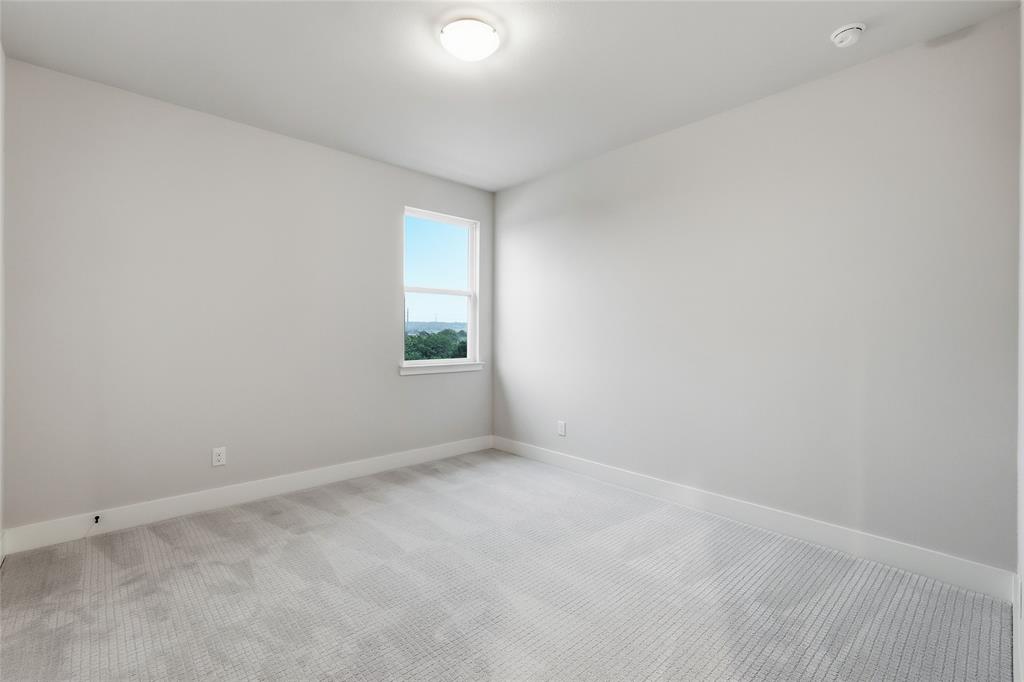 Upstairs bedroom 2