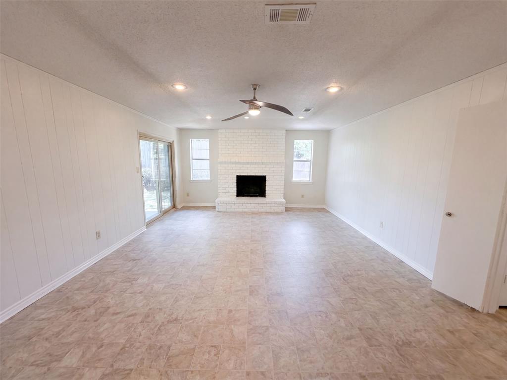4824 Berridge Lane, Dallas, TX 75227