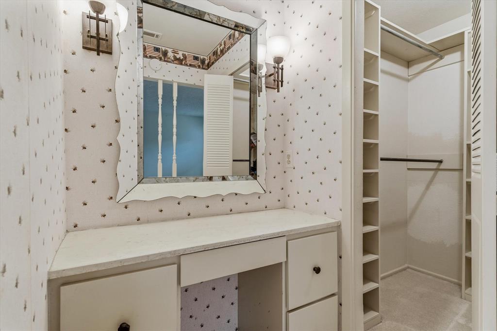 13121 Pennystone Drive, Farmers Branch, TX 75244