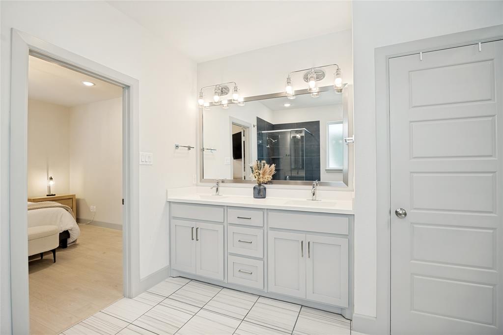 1520 Jackson Street, Carrollton, TX 75006