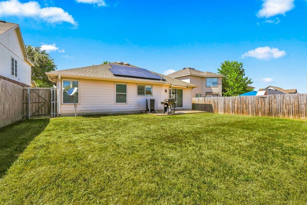 2036 Moonlight Trail, Heartland, TX 75126