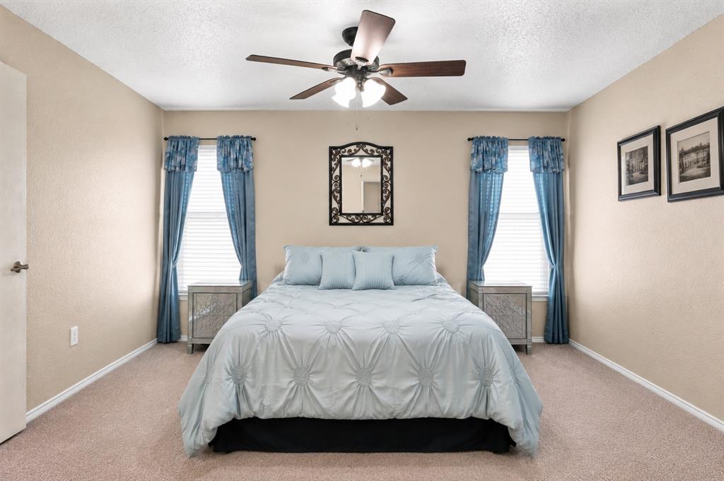 2036 Moonlight Trail, Heartland, TX 75126