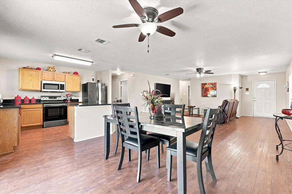 2036 Moonlight Trail, Heartland, TX 75126