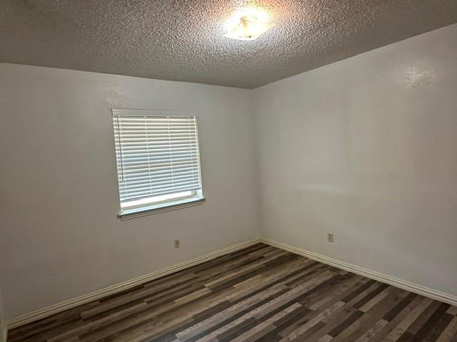 Bedroom 1 - Wood-finish flooring