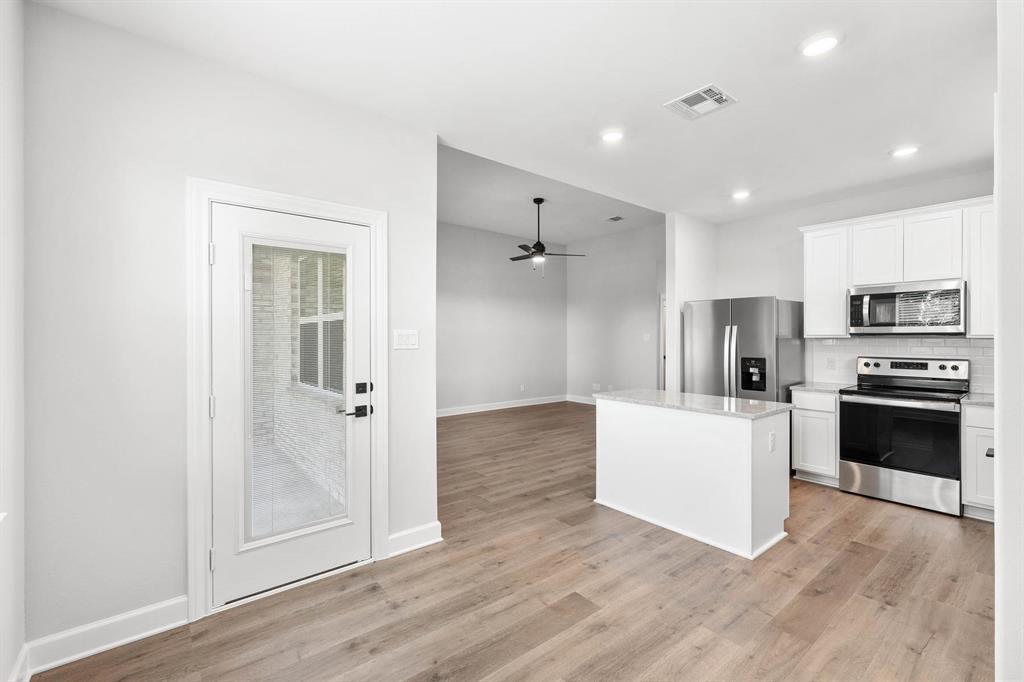 1021 Holly Drive, Hutchins, TX 75141