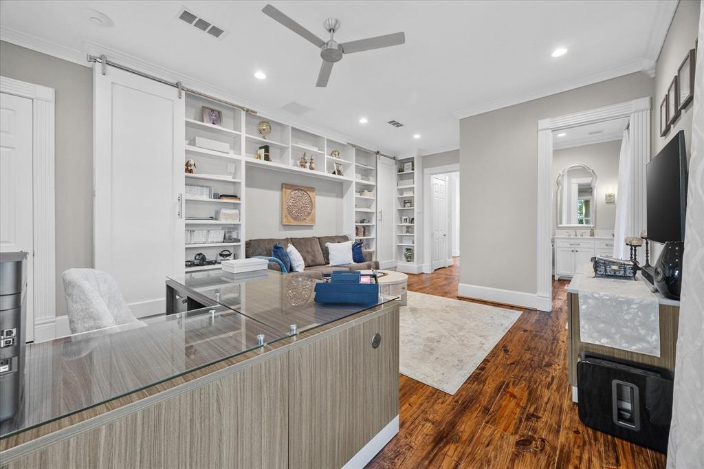 #2 Bdrm (Ensuite) currently used as their office but originally designed as bedrm.