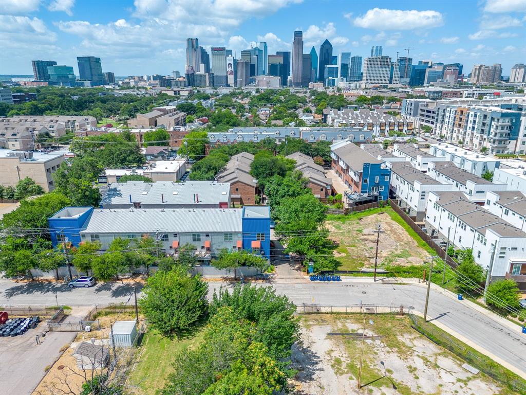 So close to downtown! So close to downtown!