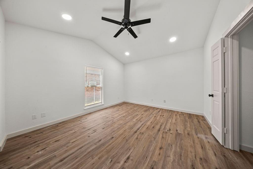 325 Chancellorsville Drive, Mesquite, TX 75149