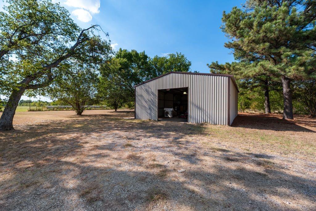 17450 Fm 2613, Kemp, TX 75143