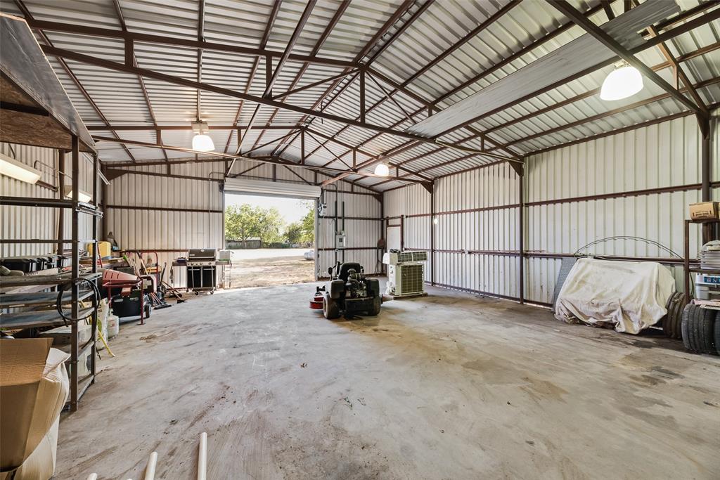 17450 Fm 2613, Kemp, TX 75143