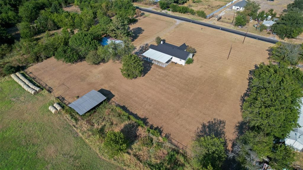 17450 Fm 2613, Kemp, TX 75143