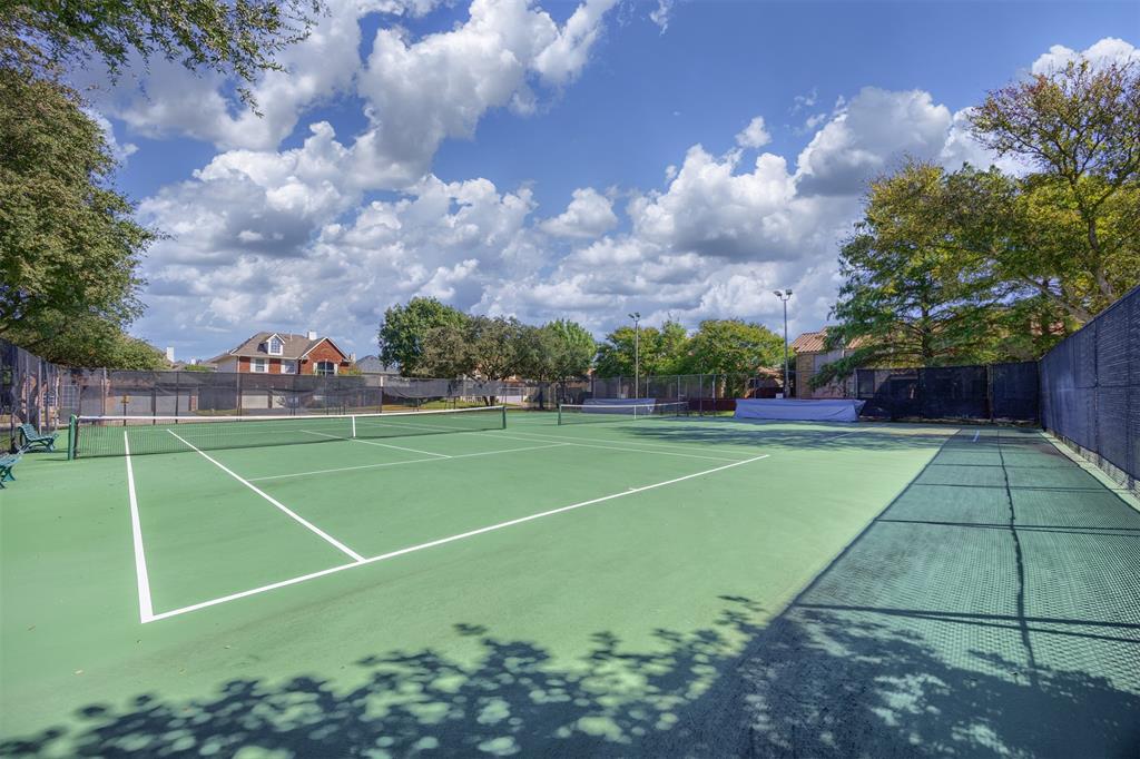 Lighted Tennis and Pickleball Courts.