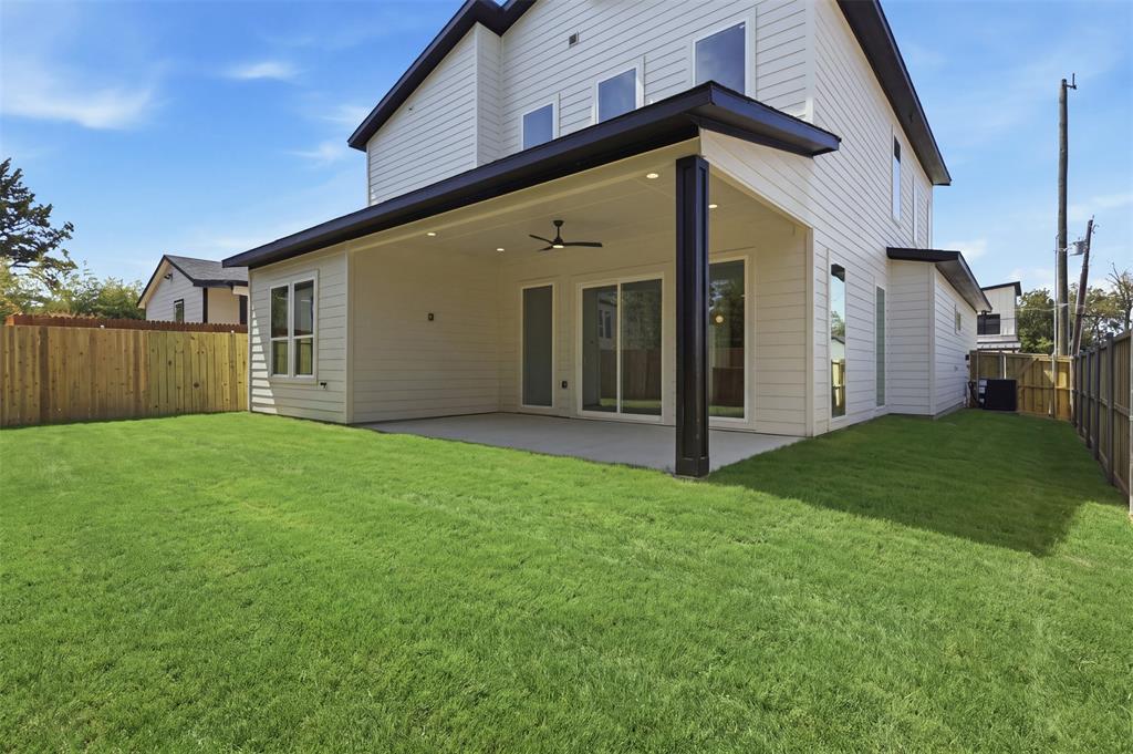 1414 Doyle Avenue, Dallas, TX 75203