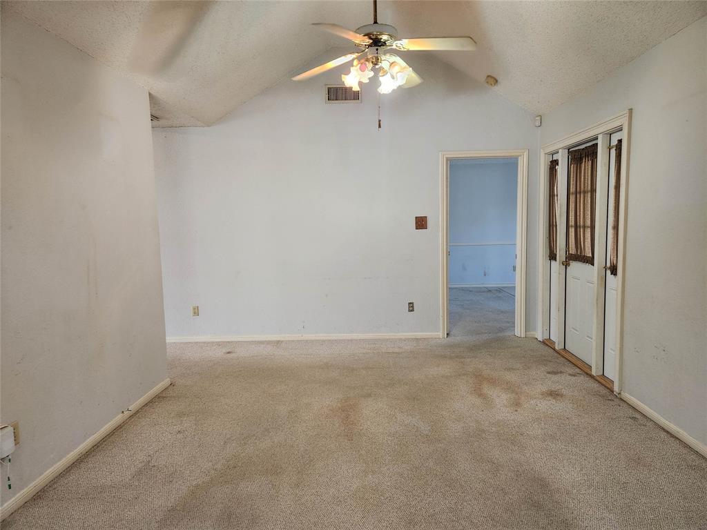 2nd Living Room