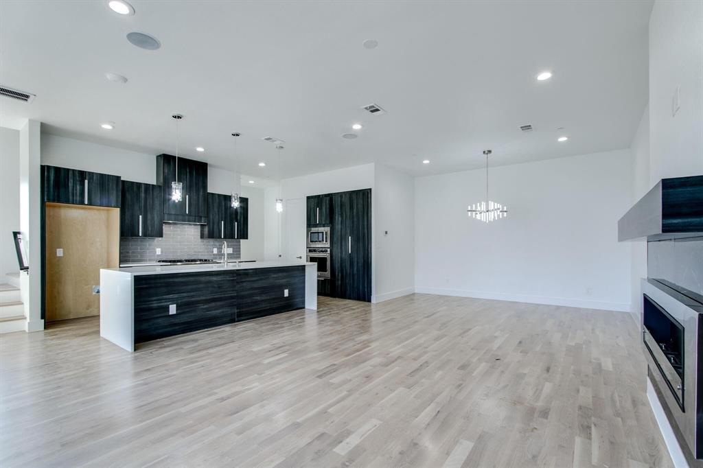 708 W 9th Street, #103, Dallas, TX 75208