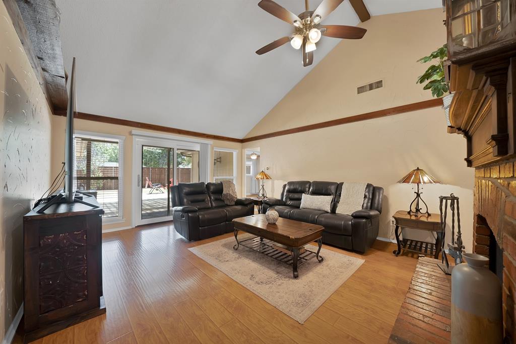 1818 Sara Lane, Richardson, TX 75081 1818 Sara Lane, Richardson, TX 75081