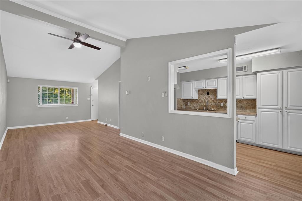 828 Kingswood Avenue, Richardson, TX 75080