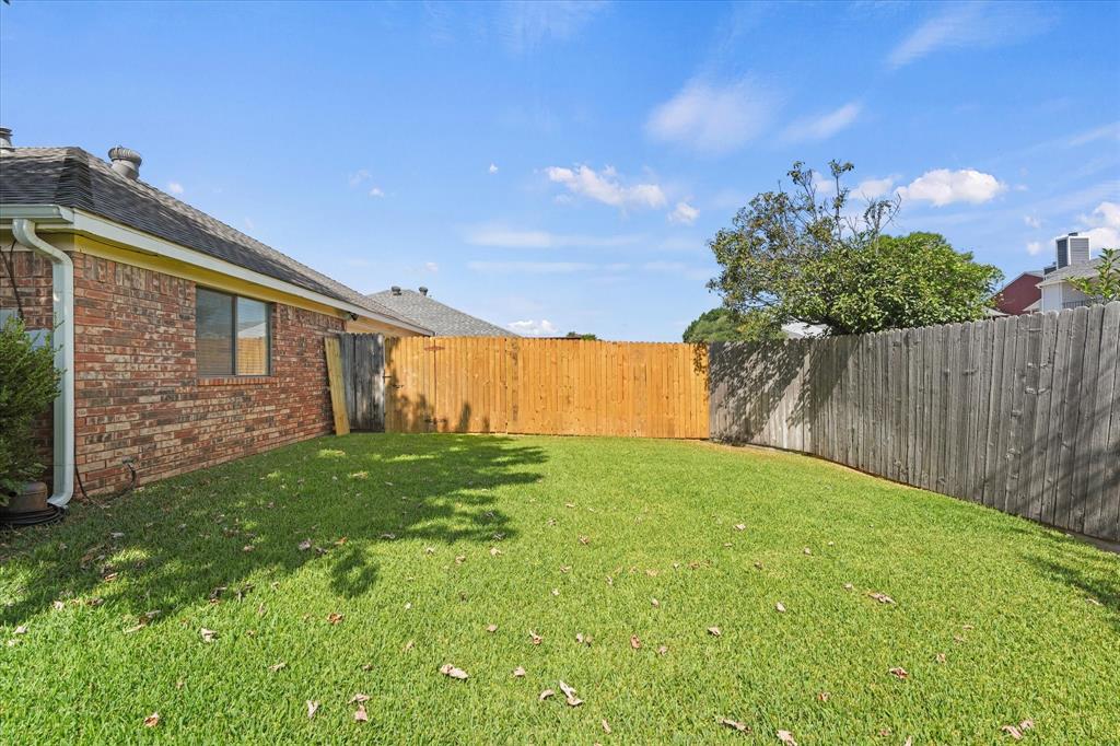 2833 Stoneridge Drive, Garland, TX 75044