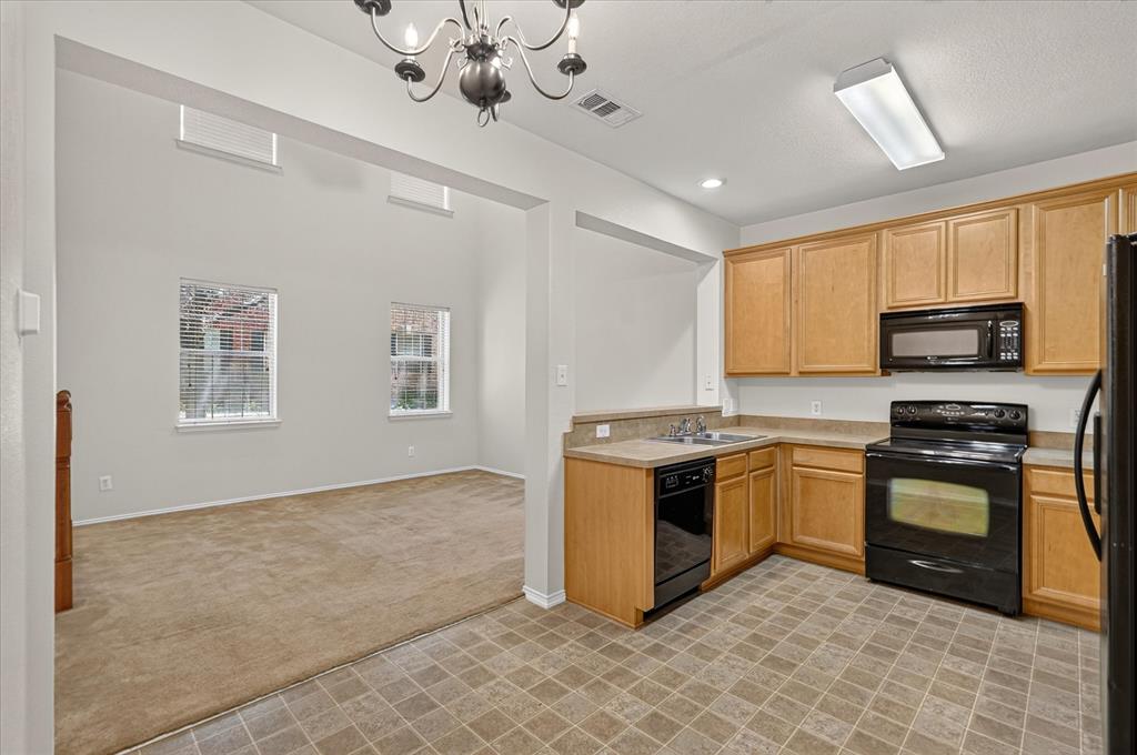 4020 Kyndra Circle, Richardson, TX 75082