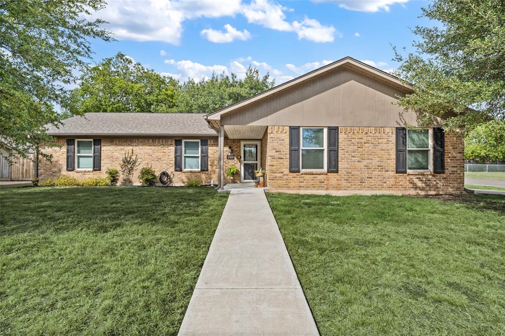 241 Crockett Lane, Hewitt, TX 76643 241 Crockett Lane, Hewitt, TX 76643