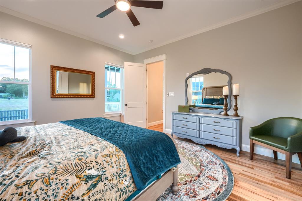 1318 Oak Trail, Quinlan, TX 75474