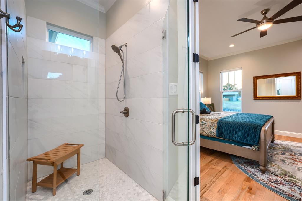 1318 Oak Trail, Quinlan, TX 75474