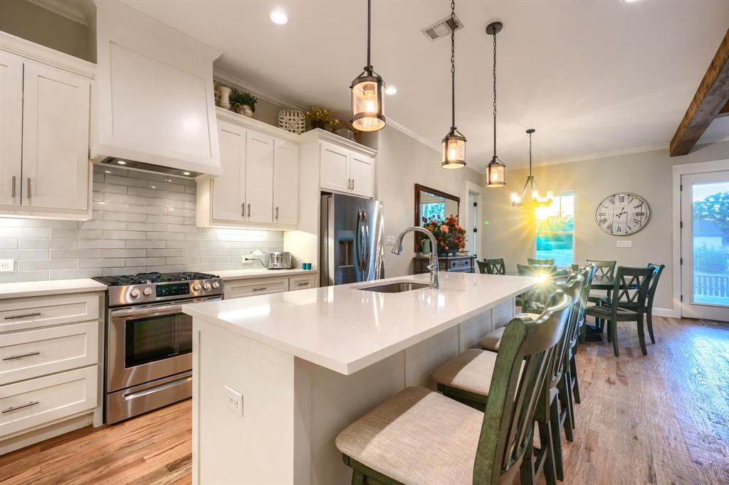 1318 Oak Trail, Quinlan, TX 75474 1318 Oak Trail, Quinlan, TX 75474