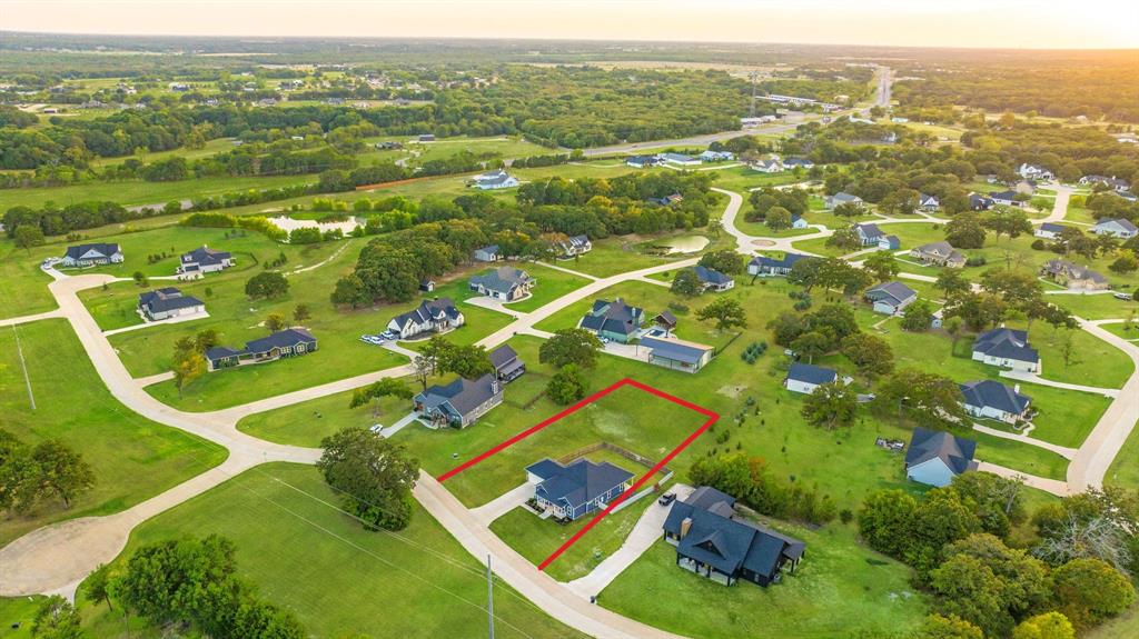 1318 Oak Trail, Quinlan, TX 75474