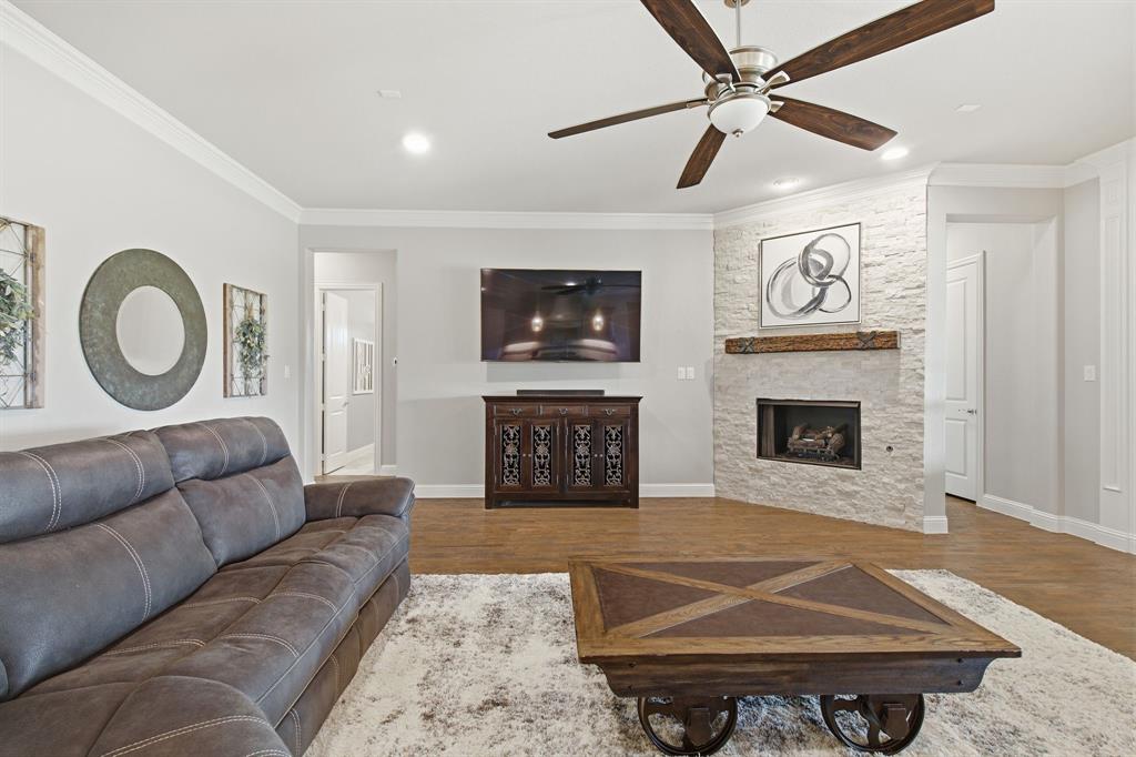 2175 Cattle Street, Celina, TX 75009 2175 Cattle Street, Celina, TX 75009